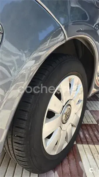 Usado Citroën Xsara Picasso 92 CV (67 kW) 2011 Gris / plata Monovolumen