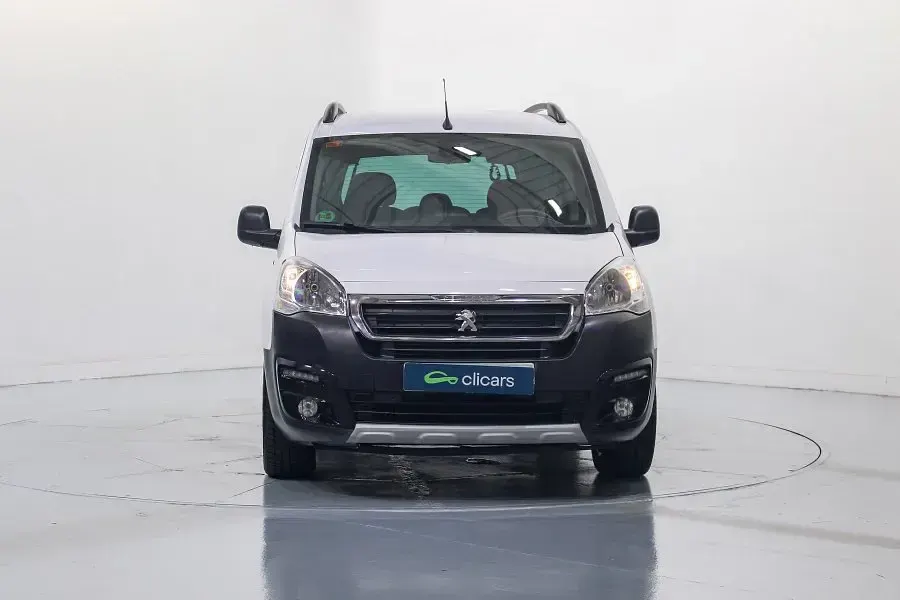 Usado Peugeot Partner Tepee Outdoor 110 CV (80 kW) 2018 Monovolumen