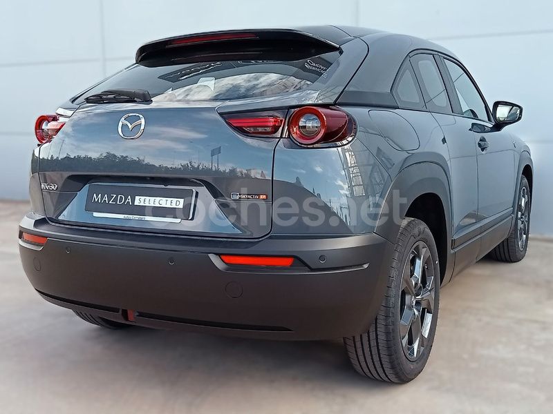 Usado Mazda MX30 Exclusive-Line 170 CV (125 kW) 2024 Gris SUV