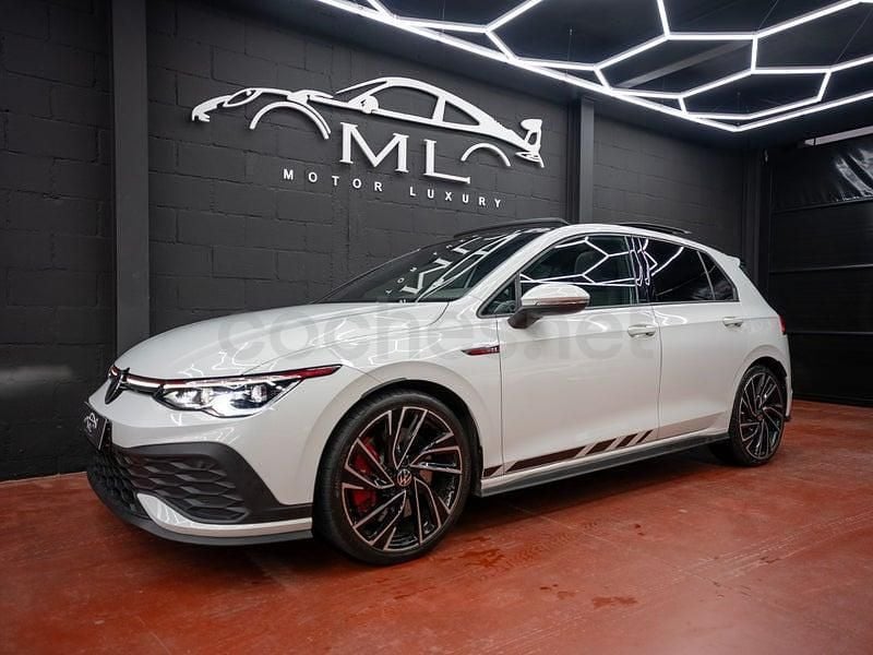 Usado VW Golf VIII GTI 301 CV (221 kW) 2022 Blanco Utilitario