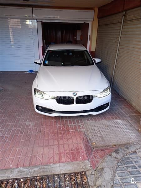 Usado BMW 318 136 HP (100 kW) 2019 Branco Sedan