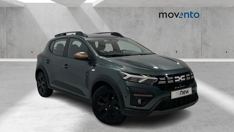 Verde Usado 2024 Dacia Sandero Extreme Berlina | 17.710 € (Un poco caro) - Imagen 1/4