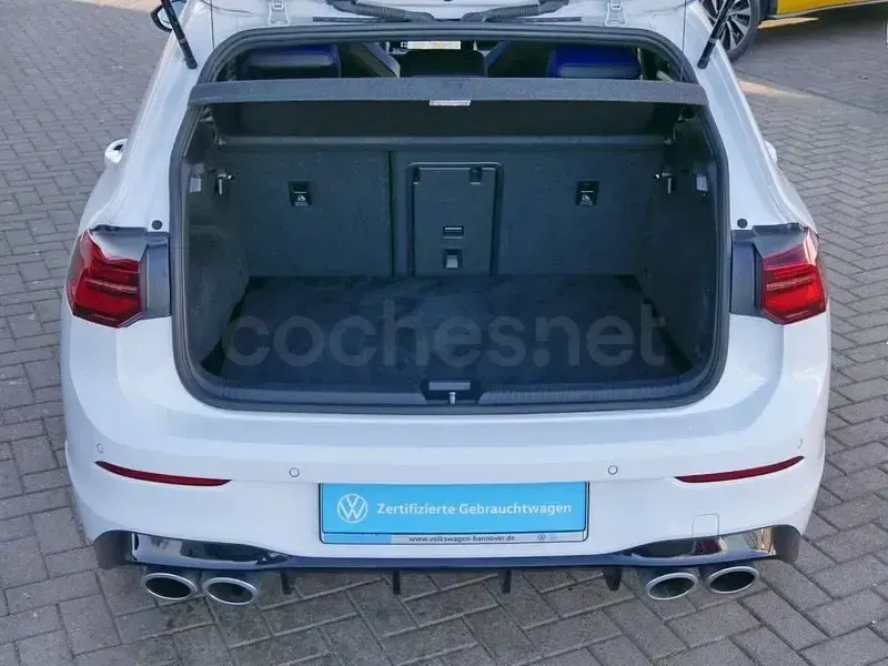 Usado VW Golf VIII R 333 CV (244 kW) 2023 Blanco Berlina