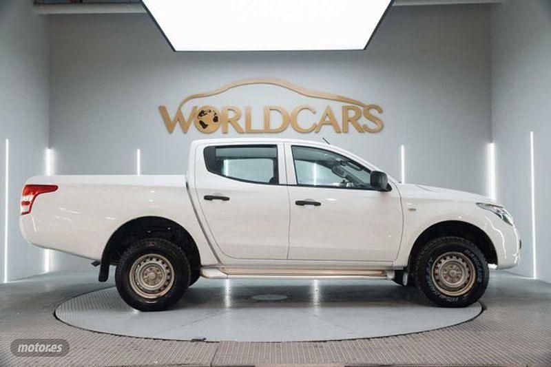 Usado Mitsubishi L200 154 CV (113 kW) 2018 Blanco Recogida