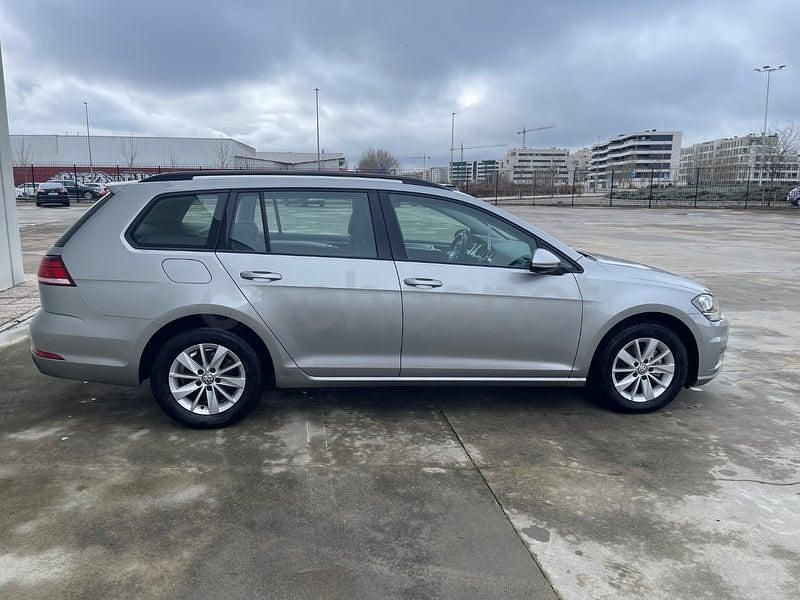 Usado VW Golf VII Edition 115 CV (84 kW) 2020 Beige Familiar