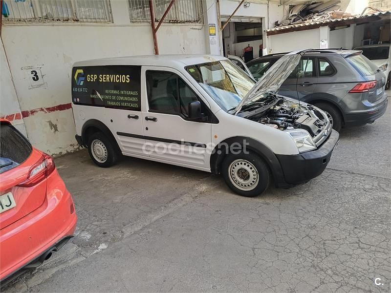 Blanco Usado 2014 Ford Tourneo Titanium Monovolumen | 3500 € - Imagen 1/1