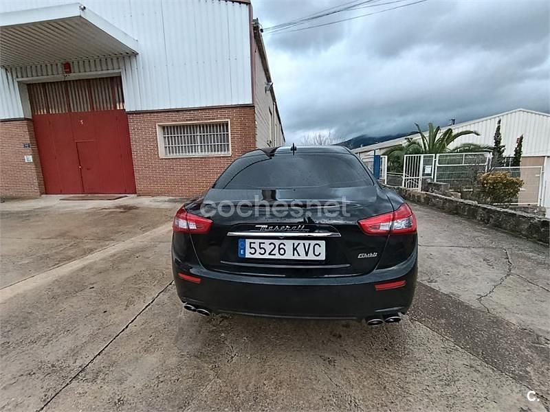 Usado Maserati Ghibli 275 CV (202 kW) 2014 Negro Berlina