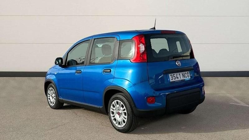 Nuevo Fiat Panda Icon 71 CV (52 kW) 2025 Azul Utilitario