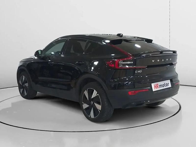 Käytetty Volvo C40 Plus 185 kW (252 HP) 2023 Musta Katumaasturi
