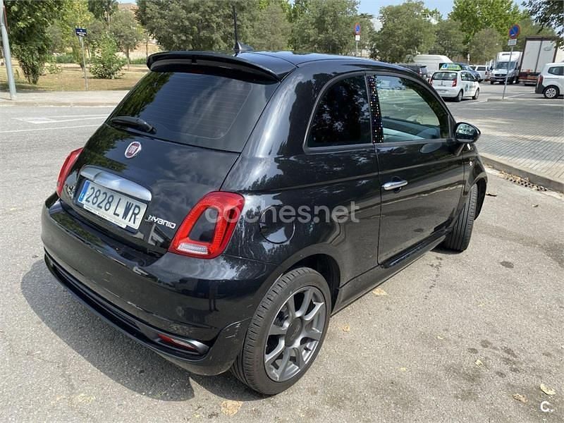 Usado Fiat 500 70 CV (51 kW) 2021 Negro Berlina