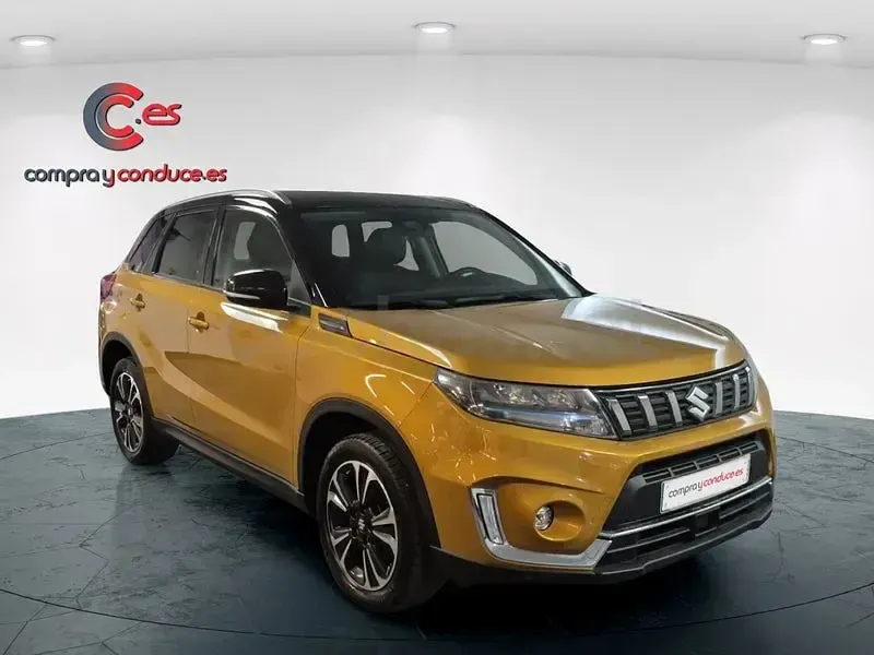 Usado Suzuki Vitara GLX 116 CV (85 kW) 2022 Amarillo SUV