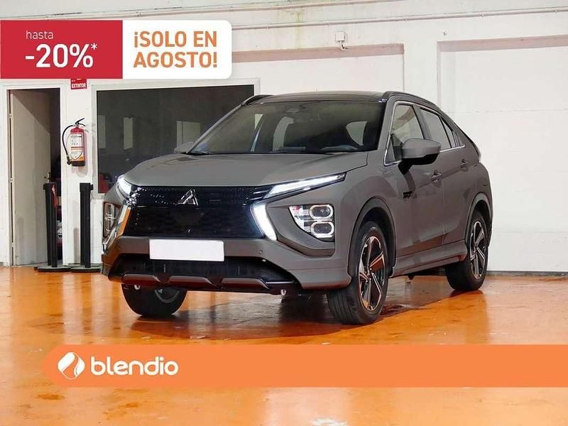 Gris Usado 2024 Mitsubishi Eclipse Cross SUV | 32.560 € - Imagen 1/4