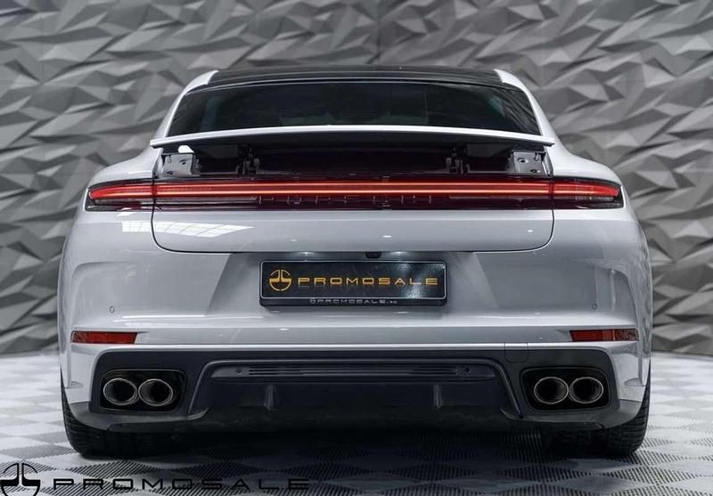 Usado Porsche Panamera 354 CV (260 kW) 2024 Blanco Utilitario