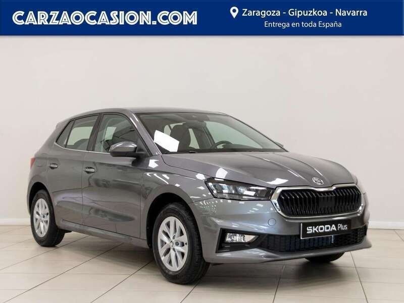 Gris Usado 2024 Skoda Fabia Selection Utilitario | 17.500 € (Precio justo) - Imagen 1/4