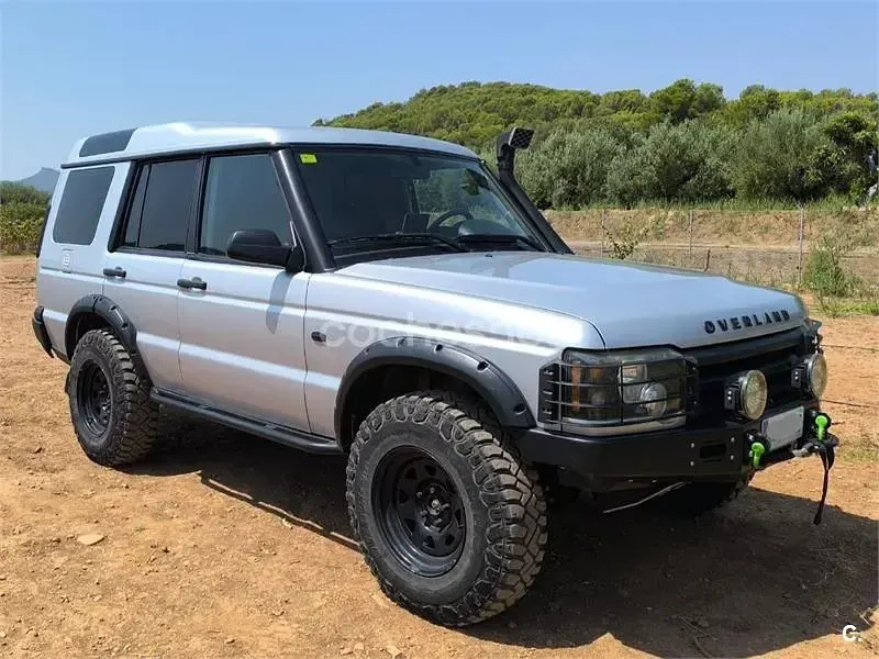 Usado Land Rover Discovery HSE 138 CV (101 kW) 2004 Gris / plata SUV