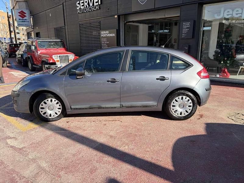 Usado Citroën C4 90 CV (66 kW) 2010 Gris Utilitario