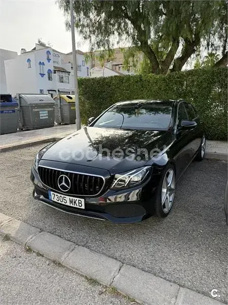Usado Mercedes E220 194 CV (142 kW) 2017 Negro Berlina