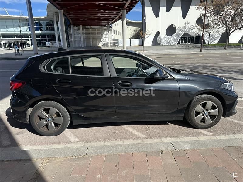 Usado BMW 116 116 CV (85 kW) 2020 Negro Utilitario
