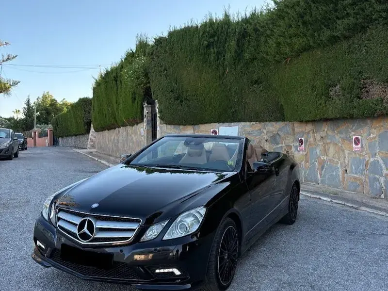 Usado Mercedes E350 Avantgarde 265 CV (194 kW) 2012 Negro Descapotable