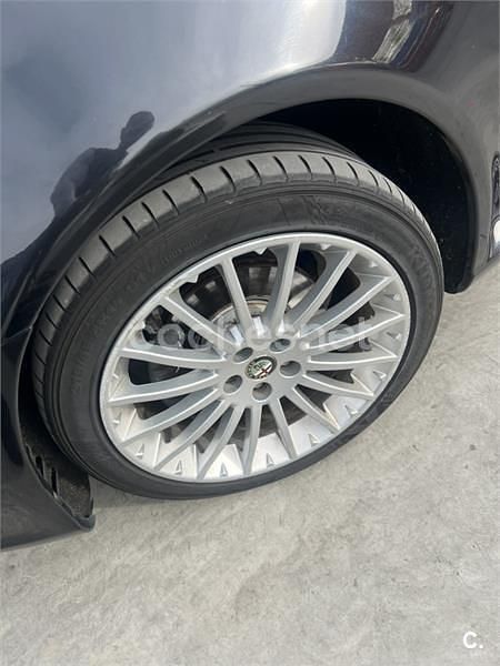 Usado Alfa Romeo GT Distinctive 150 CV (110 kW) 2011 Negro Coupe