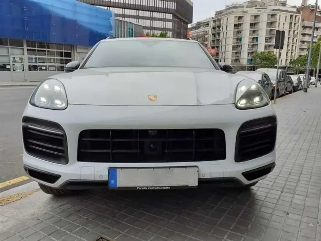 Usado Porsche Cayenne E-Hybrid 462 CV (339 kW) 2018 Blanco SUV