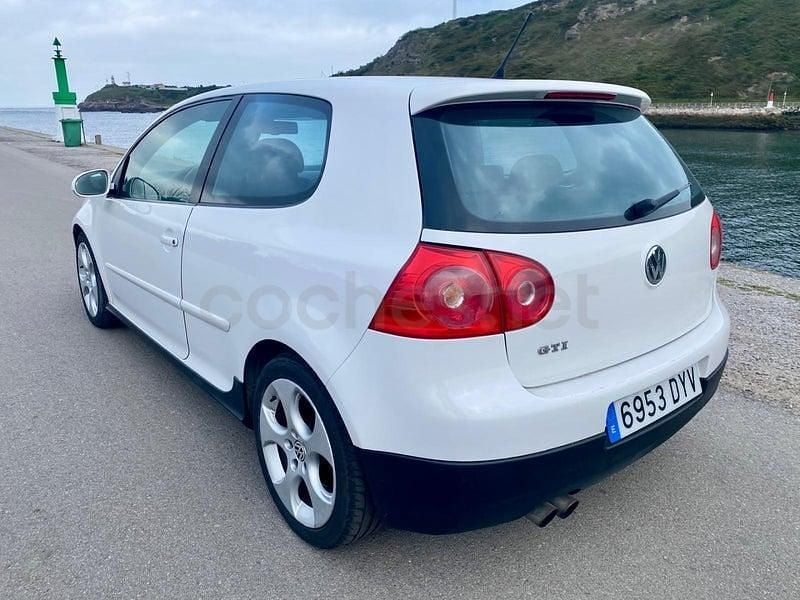Usado VW Golf IV GTI 200 CV (147 kW) 2006 Blanco Berlina