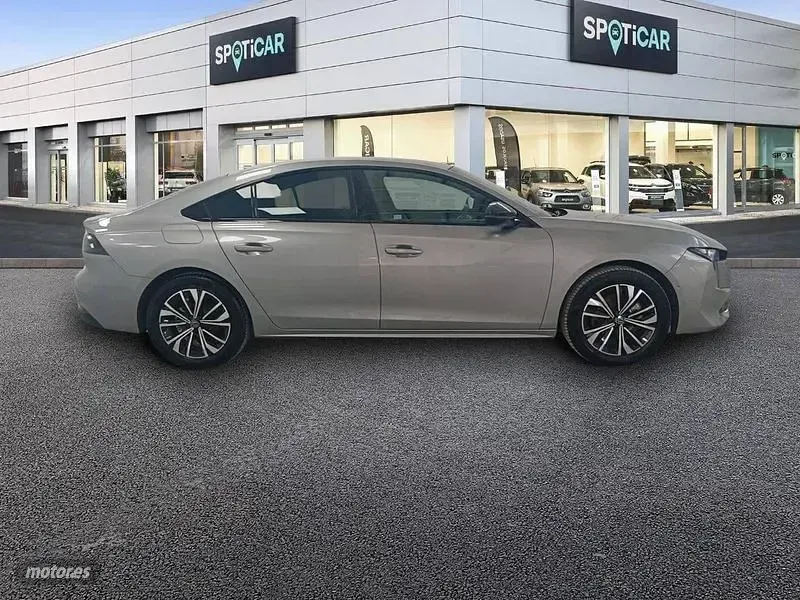 Usado Peugeot 508 Allure 130 CV (95 kW) 2024 Gris Berlina