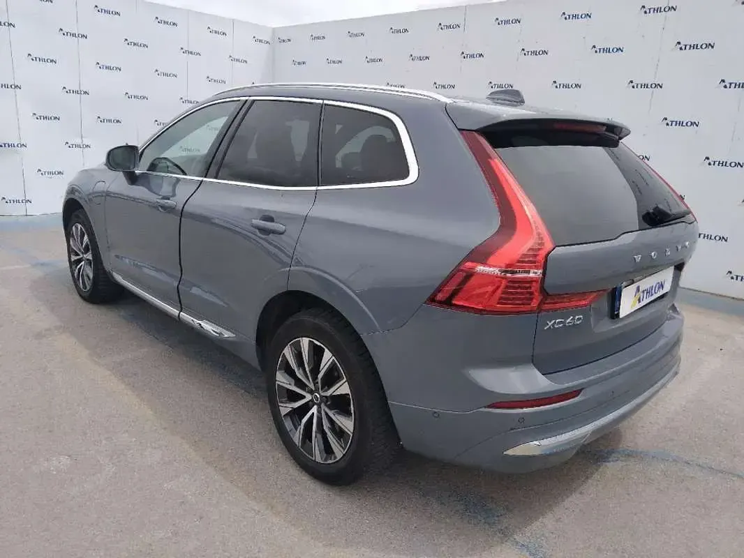 Usado Volvo XC60 Inscription 350 CV (257 kW) 2021 Gris SUV