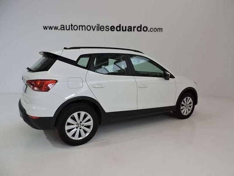 Usado Seat Arona Business 116 CV (85 kW) 2019 Blanco SUV