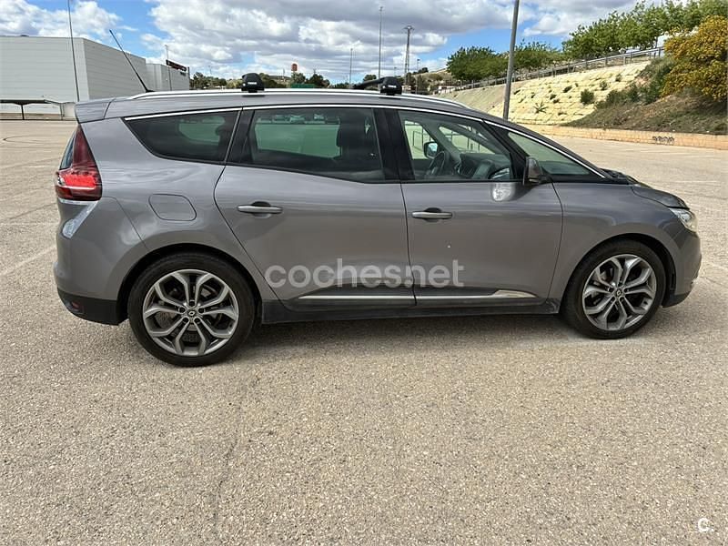 Begagnad Renault Grand Scénic IV Bose Edition 110 HK (80 kW) 2018 Grå Minibuss