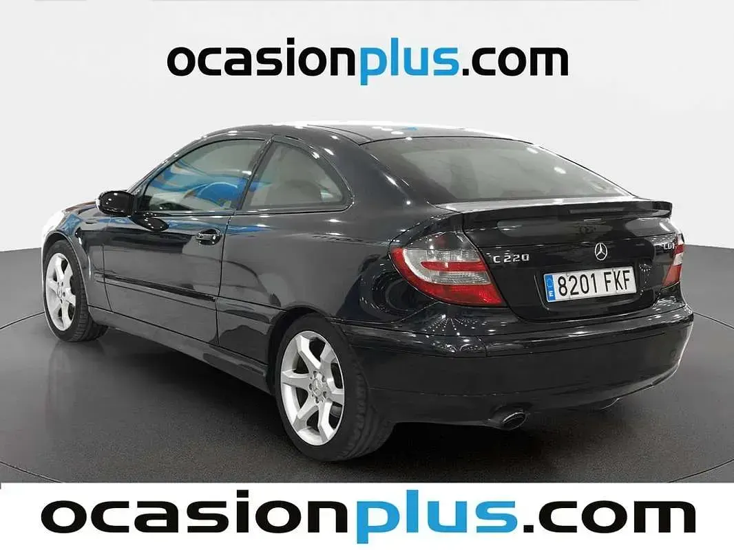 Usado Mercedes C220 Sport Edition 150 CV (110 kW) 2007 Azul Coupe