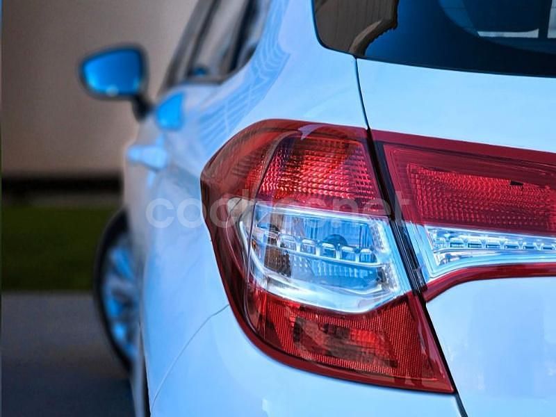 Usado Citroën C4 Tonic 92 CV (67 kW) 2014 Blanco Berlina