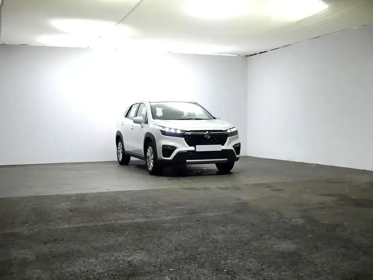 Usado Suzuki SX4 S-Cross 129 CV (94 kW) 2023 Blanco SUV