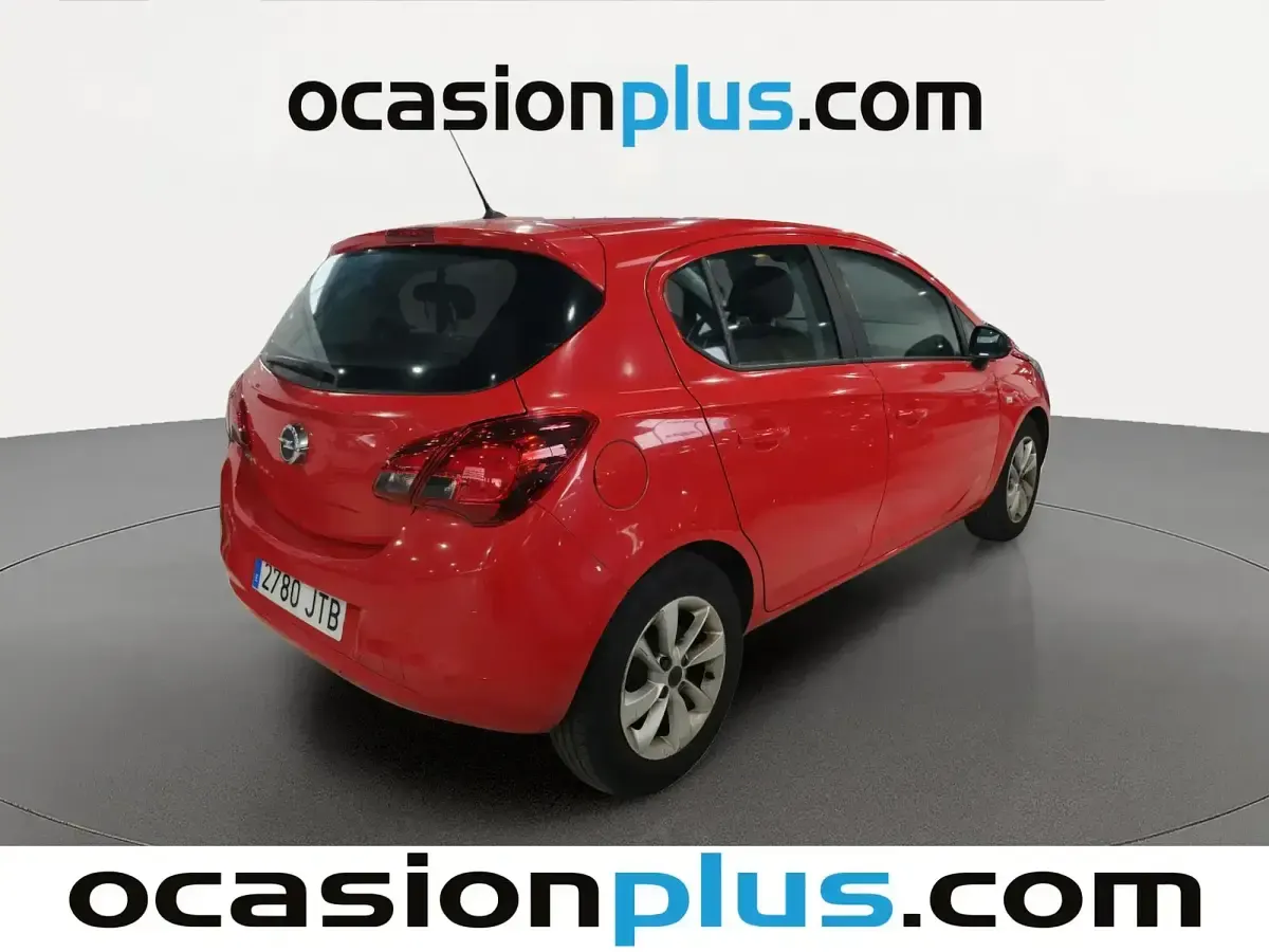 Usado Opel Corsa Selective 90 CV (66 kW) 2016 Rojo Utilitario