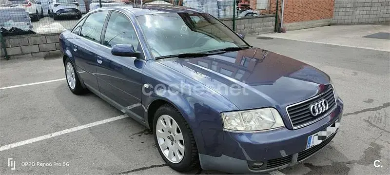 Usado Audi A6 163 CV (119 kW) 2003 Azul Berlina