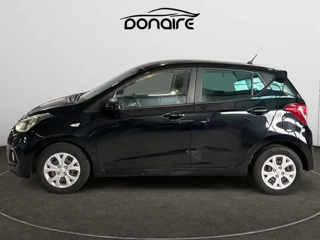 Usado Hyundai i10 GO! 67 CV (49 kW) 2015 Negro Utilitario
