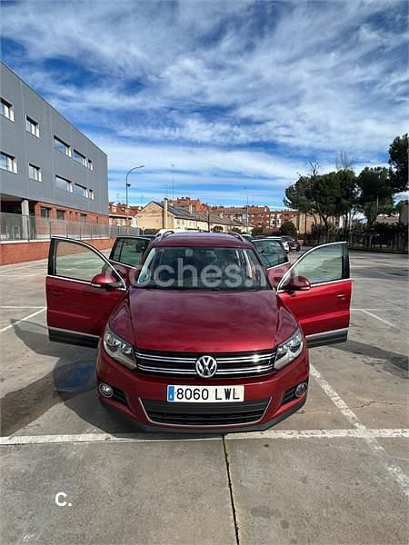 Usado VW Tiguan Advance 150 CV (110 kW) 2016 Rojo SUV