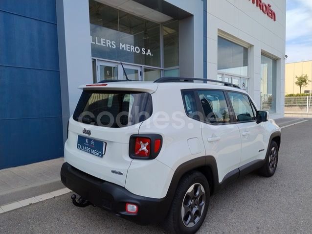 Usado Jeep Renegade Longitude 110 CV (80 kW) 2015 Blanco SUV