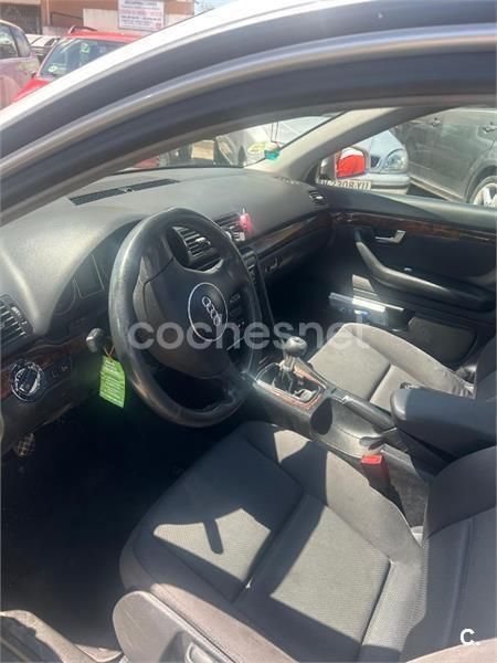 Gris / plata Usado 2002 Audi A4 Berlina | 1800 € (Super precio) - Imagen 1/4