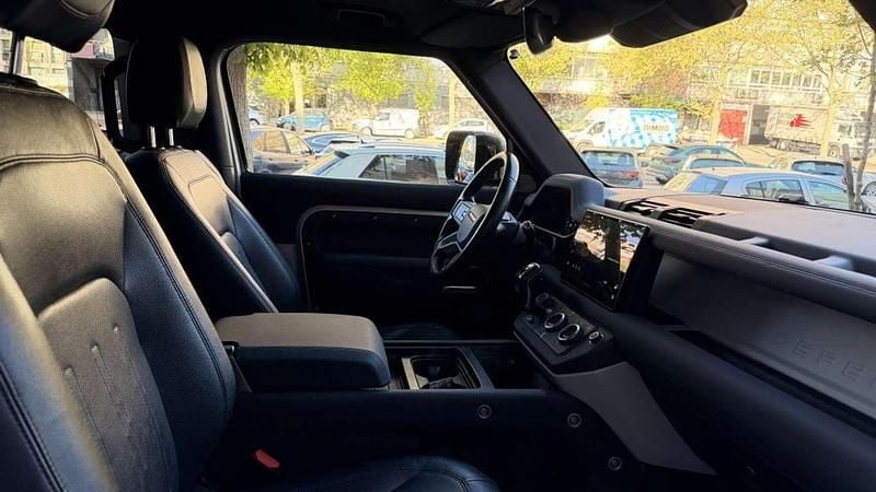Usado Land Rover Defender S 300 HP (220 kW) 2022 Prateado SUV