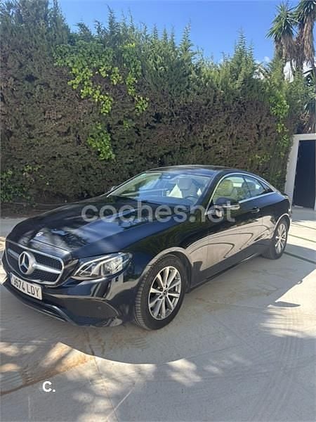 Usado Mercedes E300 245 CV (180 kW) 2019 Negro Coupe