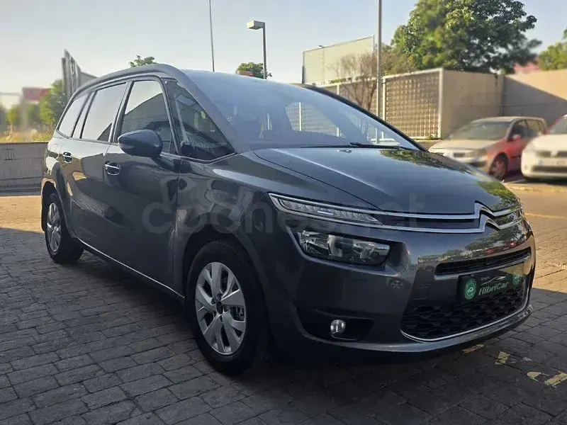 Usado Citroën Grand C4 Picasso PureTech 130 CV (95 kW) 2016 Gris / plata Monovolumen
