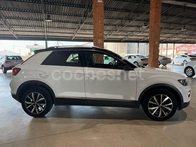 Usado VW T-Roc Advance 150 CV (110 kW) 2021 Blanco SUV
