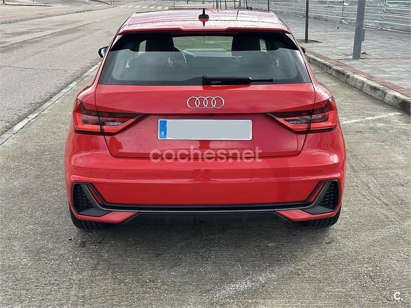 Usado Audi A1 S-Line 95 CV (69 kW) 2022 Rojo SUV