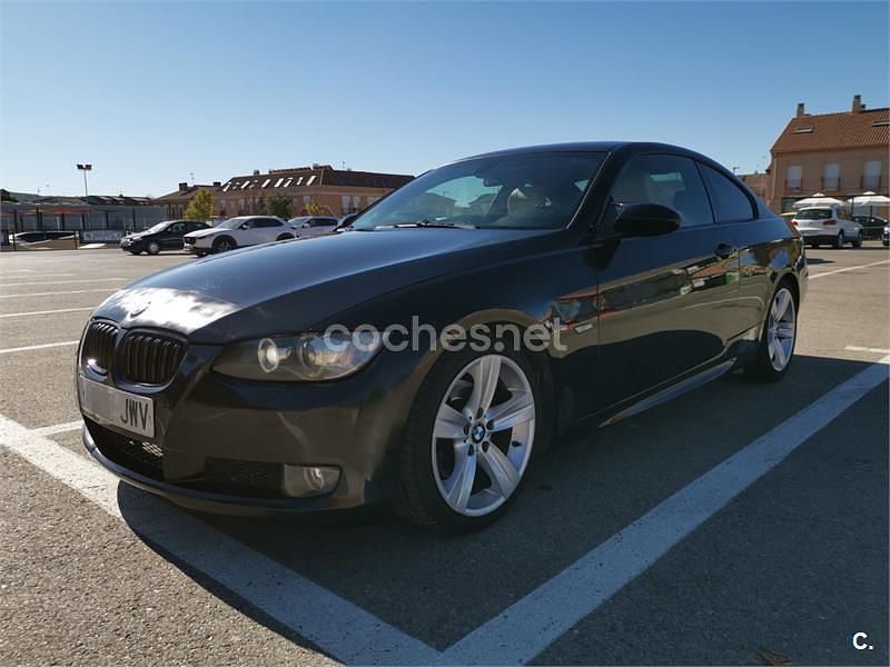Negro Usado 2009 BMW 320 Comfort Edition Coupe | 7500 € (Super precio) - Imagen 1/4