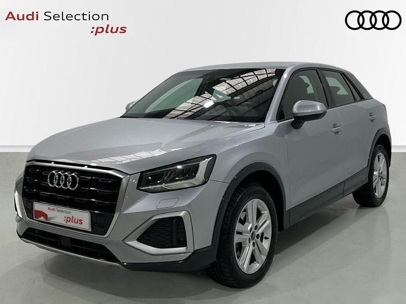 Usado Audi Q2 Advanced Plus 110 CV (80 kW) 2022 Gris SUV