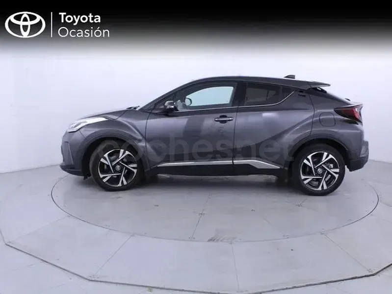 Usado Toyota C-HR Advance 122 CV (89 kW) 2022 Gris / plata SUV
