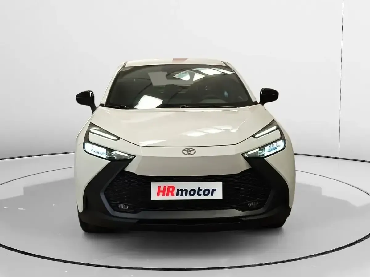 Usado Toyota C-HR Active 140 CV (102 kW) 2024 Blanco SUV