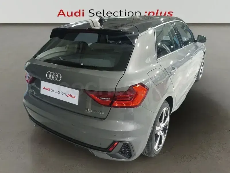 Nuevo Audi A1 Sportback 116 CV (85 kW) 2026 Gris / plata Utilitario