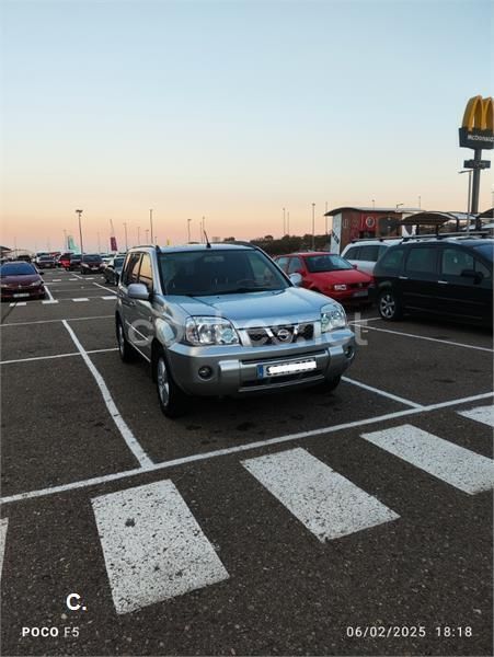 Gris / plata Usado 2005 Nissan X-Trail SUV | 5650 € (Precio justo) - Imagen 1/4